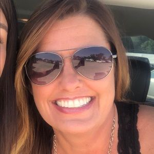 Meet your Posher, Brandi